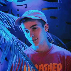 奶白官网登录入口
